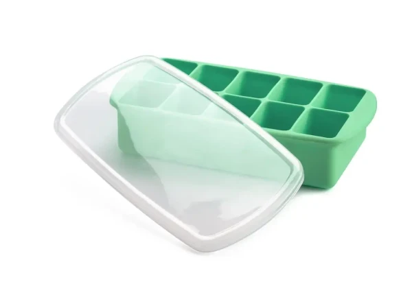 Silikonová mrazící forma na příkrmy - mátově zelená