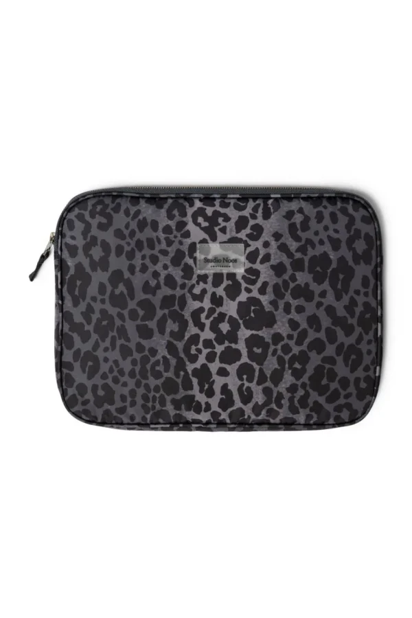 STUDIO NOOS - Puffy OBAL na Laptop 15´| Leopard