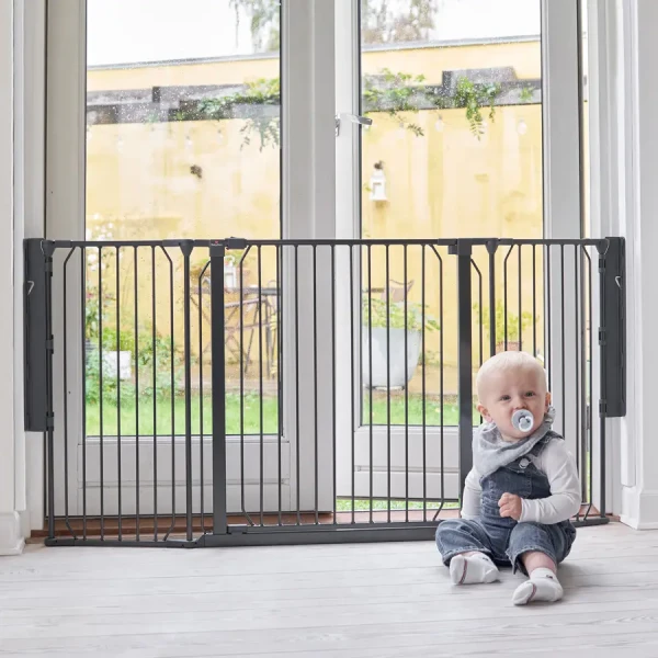 Baby Dan Univerzální prostorová zábrana BabyDan CombiFit M, černá