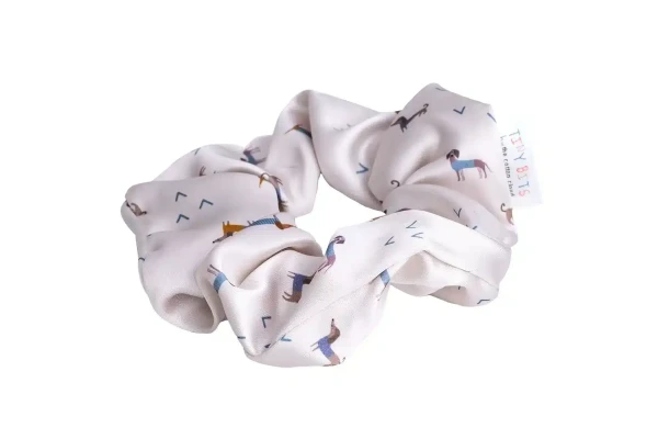 THE COTTON CLOUD GUMIČKA DO VLASOV COTTON CLOUD SCRUNCHIE TECKEL